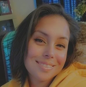 Meet your Posher, Alexandra